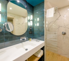 Двухместный люкс Comfort двуспальная кровать в City