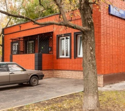 Место в восьмиместном общем номере в Rest