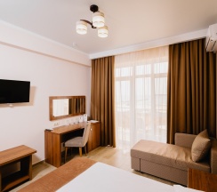 Корпус Прайд Стандарт с Видом на Море в Family Pride Inn Прайд