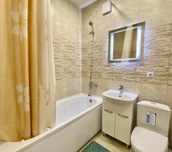 Апартаменты c 1 комнатой с балконом и с видом на город в Apartments on str. Kuybisheva, bld. 59