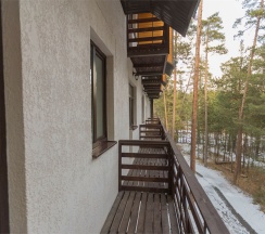 Полулюкс в Лагуна