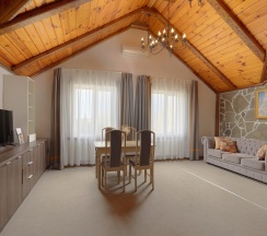 Номер Семейный Коннект корпус "Усадьба" (цена за 4 гостей) в Горячие ключи