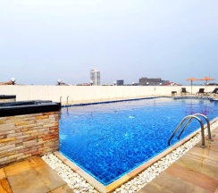 Трёхместный номер Superior односпальная кровать в Nova Suites Pattaya by Compass Hospitality
