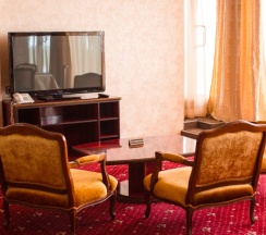 Двухместный люкс Presidential двуспальная кровать в Royal Hotel Spa&Wellness