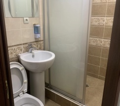 Двухместный люкс двуспальная кровать в Русь