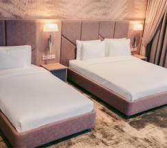 Junior Double Bed в Камчатка Шале