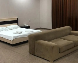 Двухместный люкс двуспальная кровать в Катон-Қарағай