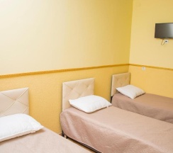 Трёхместный номер Superior с балконом в Grand Guest House Kvariati