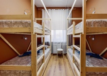 Четырехместный номер стандарт с 2 двухъярусными кроватями в 1st`hostel