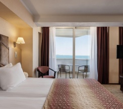 Джуниор сюит в Sea galaxy hotel congress&SPA