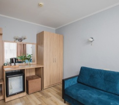 Номер «Люкс» 2-х местный, 2-х комнатный, вид на горы в Виктория