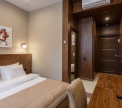 Двухместный номер «ДЕЛЮКС» с одной кроватью в Riverside Hotel