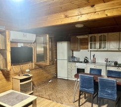 Коттедж с 3 комнатами с балконом в Тихая гавань