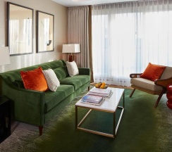 Апартаменты Luxury c 1 комнатой в Cheval Gloucester Park at Kensington