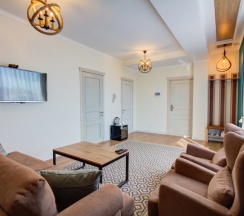 Люкс с 2 комнатами в Rixon Hotel