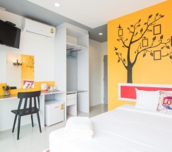 Двухместный номер Standard с балконом двуспальная кровать в Slowlife Beach - Hostel