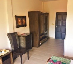 Двухместный номер Superior с балконом двуспальная кровать в Chor Chang Villa Resort