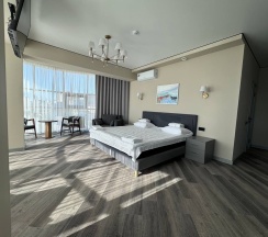 Полулюкс в Небо