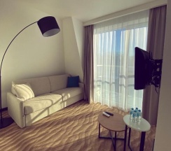 Апартаменты в двух уровнях, кровать+диван №68 в Park House