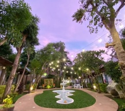 Двухместная вилла двуспальная кровать в Chez Nous Boutique Resort