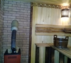 Дворцовая комната с баней в Плотина