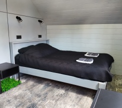 Коттедж с террасой в Черный бриллиант