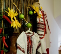 Эконом трехместный в Родина