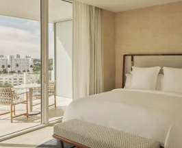 Двухместный люкс Prime с видом на город Лодердейл двуспальная кровать в Four Seasons Hotel and Residences Fort Lauderdale