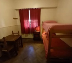 Двухместный номер Classic 2 отдельные кровати в Alamo Hostel & Suites