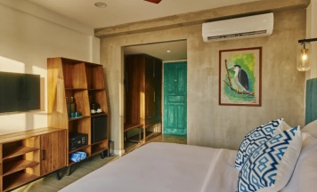 Двухместный номер Deluxe с балконом (двуспальная кровать) в Отель Beach Hotel Dhigurah