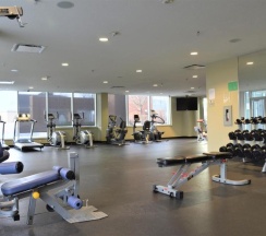 Апартаменты в Executive Suites by Roseman - Allura