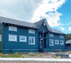 Дом с мангальной зоной в Бобровое