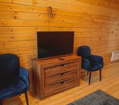 Шале с двумя спальнями "Белуха" в Cedar grass Териберка