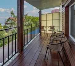 Четырёхместный люкс рядом с пляжем в Ласточкин дом