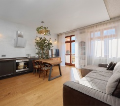 Стильные апартаменты в Панорама парк