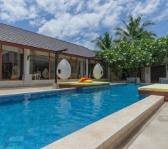 Вилла с 3 комнатами с видом на бассейн в Dhevan Dara Resort & Spa