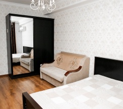 М.Горького 85Б. 1-комн.кв., 10-этаж, 128 в АнтиОтель