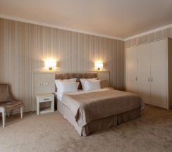 1-комнатный номер люкс в Аура