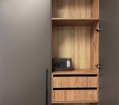 Джуниор в Агат