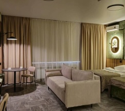 Джуниор сюит (Junior Suite) с двумя кроватями в Бира