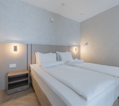 Улучшенные четырехместные апартаменты 2+2 | Superior apt QUAD 2+2 в Аура