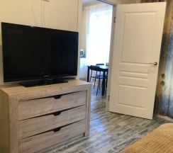 Апартаменты c 1 комнатой с балконом и с красивым видом из окна в Квартира DUKAT в центре Зеленограда