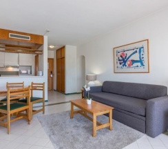 Апартаменты с балконом в Luna Hotel Da Oura