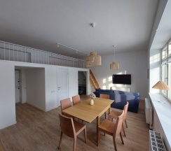 Шестиместные апартаменты с красивым видом из окна в Усадьба у Озера