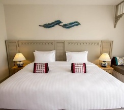 Двухместный номер Deluxe с видом на город двуспальная кровать в Panphuree Residence