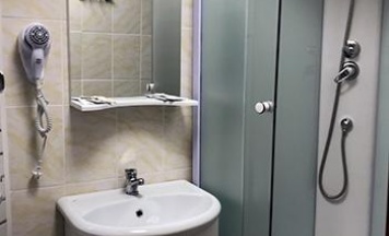 Номер стандарт с 2 односпальными кроватями №405,407,402,305,301,324,303 в Восток