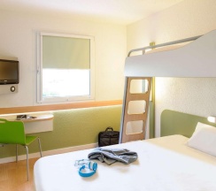 Двухместный номер Standard двуспальная кровать в B&B HOTEL Köln-Marsdorf