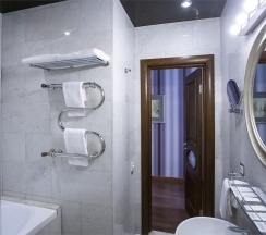 Стандартный номер в Martin Hotel