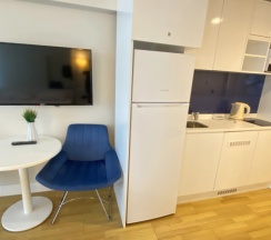 Трёхместный номер Superior с балконом и с видом на море в Апарт-отель MyGeorgia LLC Orbi City