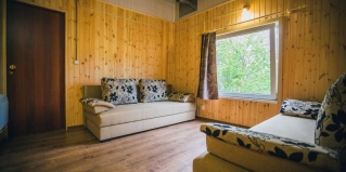 Апатиты: Отель гостевые дома на Экостровской